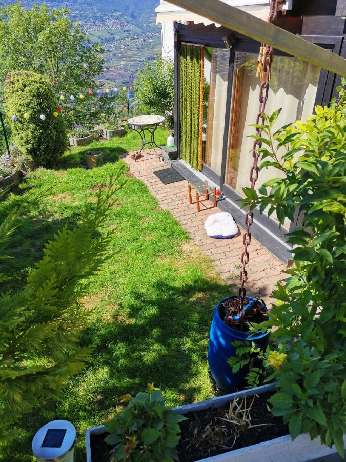 Chalet Alpine Apartment Sion Exterior photo